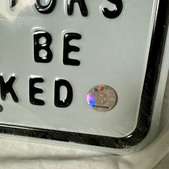 VINTAGE Raiders Parking Violators Will Be Sacked Heavy Duty Metal Sign New - Picture 3 of 4